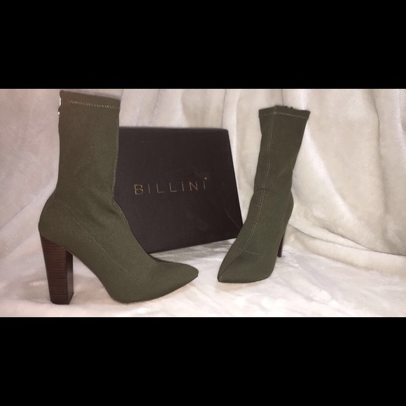 Brand new heels from Meshki - Picture 2 of 2